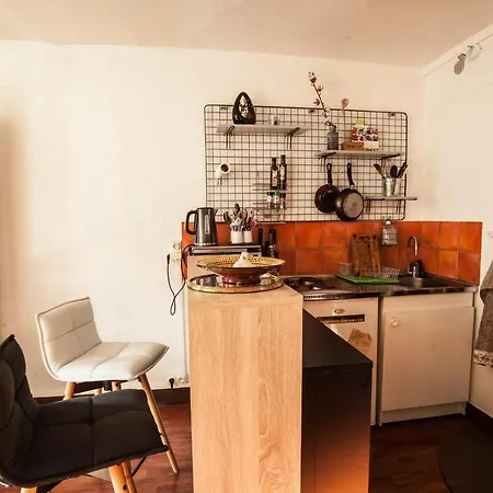 Apartment Nice In Vieux Lyon